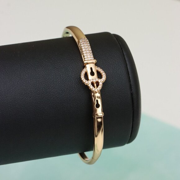 Rose Gold Belt Buckle Design Bangle with CZ Detail, XPBL0471 - Picture 5 of 12